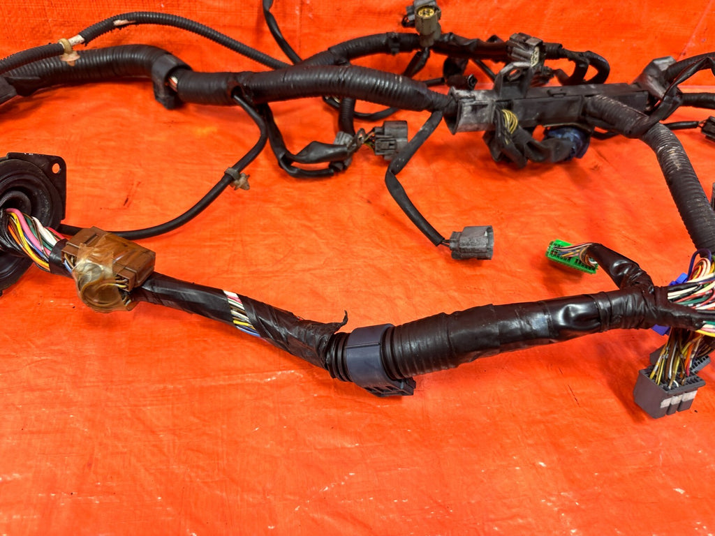 99 00 HONDA CIVIC   D16Y7 NON VTEC   AUTOMATIC   ENGINE HARNESS WIRE LOOM   OEM12