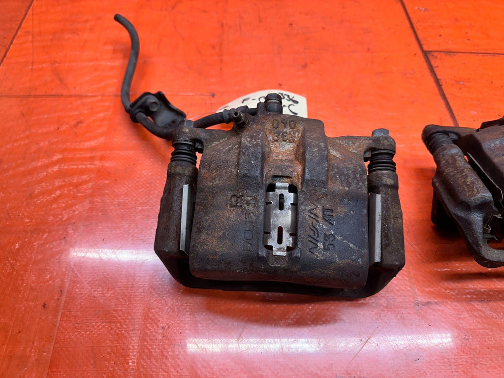 97 01 HONDA PRELUDE 2.2L FRONT LEFT RIGHT BRAKE CALIPERS PADS SET OEM #3366