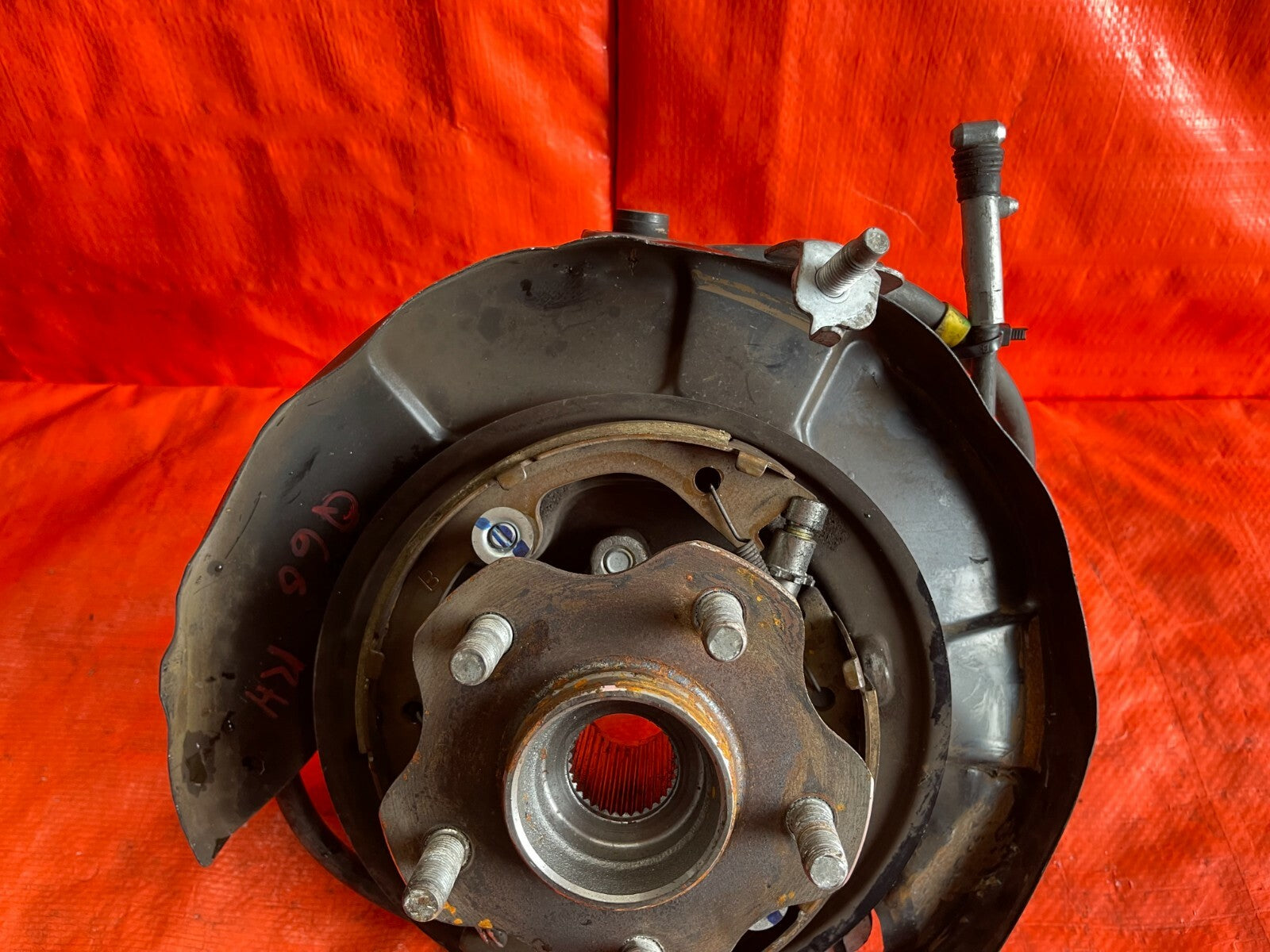 17 19 INFINITI Q60 ALL WHEEL DRIVE PASSENGER RIGHT REAR SPINDLE KNUCKLE HUB OEM6