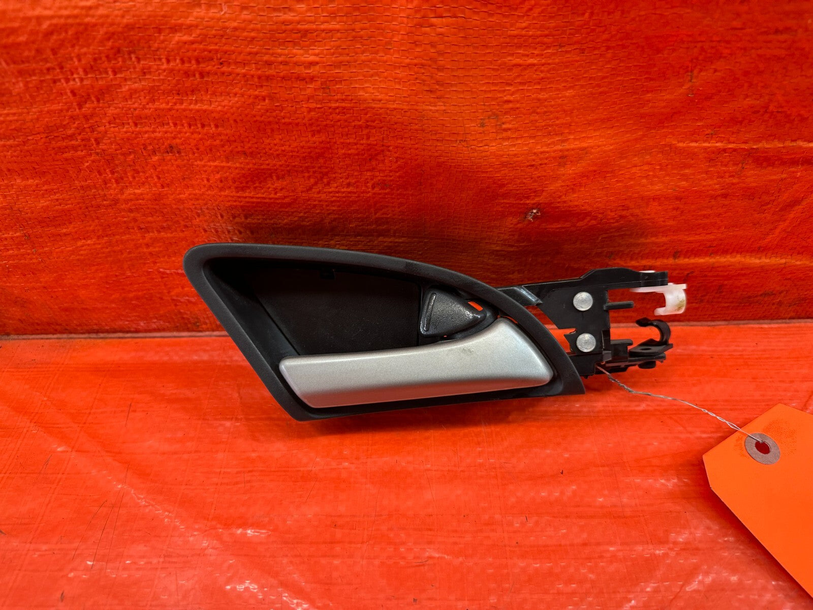 08 12 HONDA ACCORD SEDAN   PASSENGER RIGHT FRONT INTERIOR DOOR HANDLE   OEM #2391