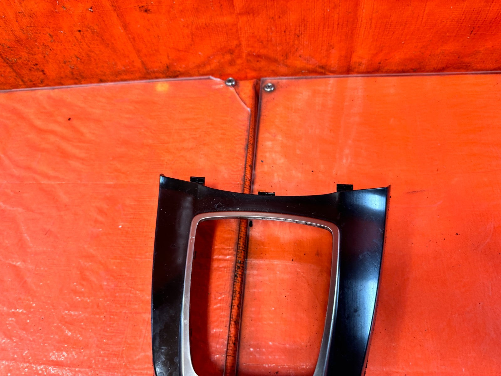 13 16 HYUNDAI GENESIS COUPE   AUTOMATIC SHIFTER CONSOLE BEZEL TRIM   OEM #3264