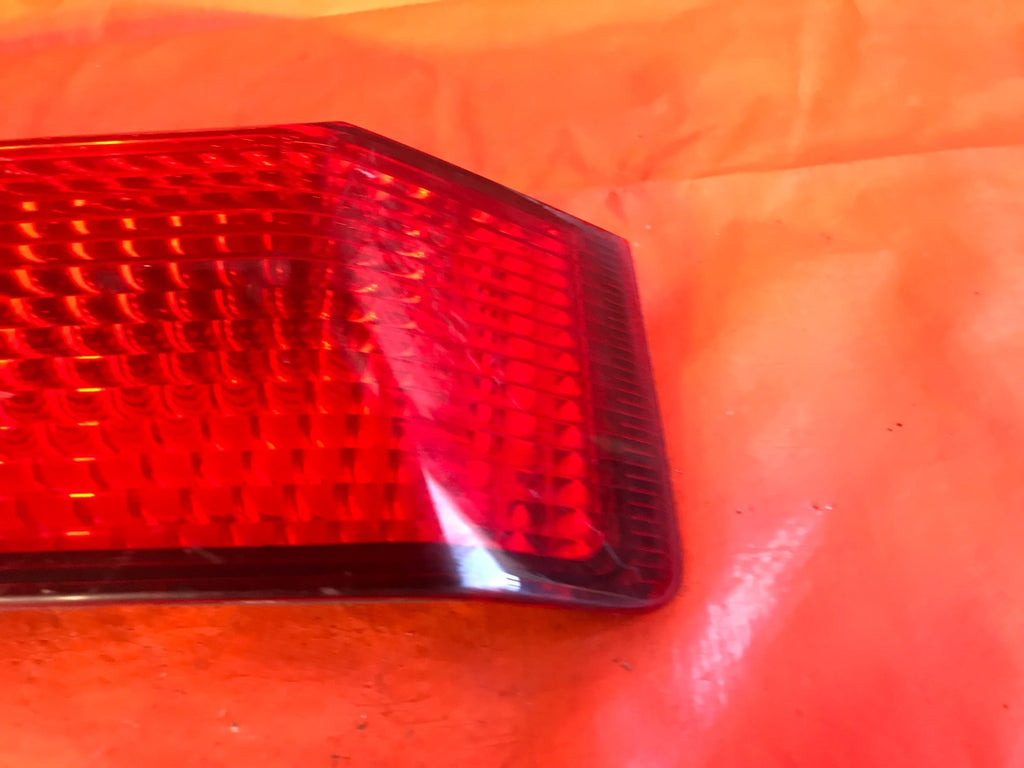OEM 1998 1999 HONDA ACCORD SEDAN DRIVER LEFT INNER TAIL LIGHT LAMP 4 DOOR 98 991