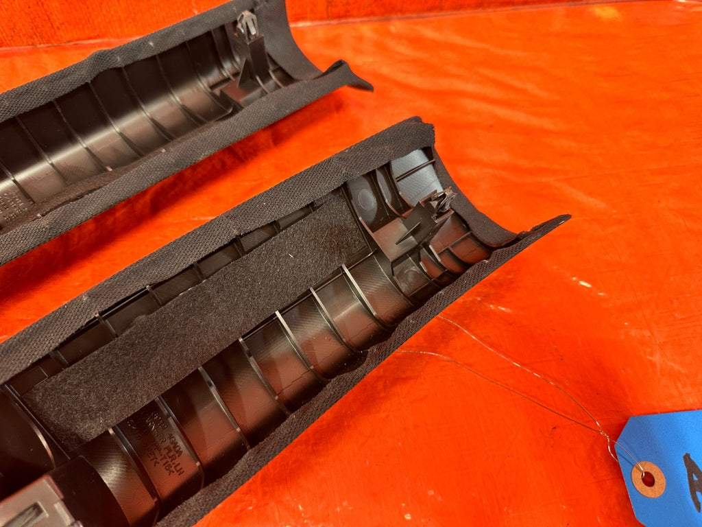 14 24 INFINITI Q50   BLACK A PILLARS   LEFT AND RIGHT SIDE   OEM FACTORY OE #19Q9