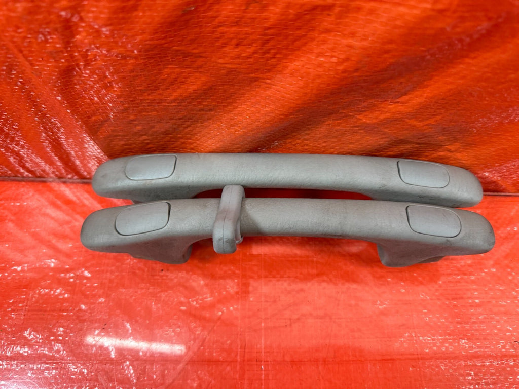 02 05 HONDA CIVIC SI EP3 HATCHBACK   INTERIOR GRAB HANDLE SET LEFT RIGHT OEM 1866