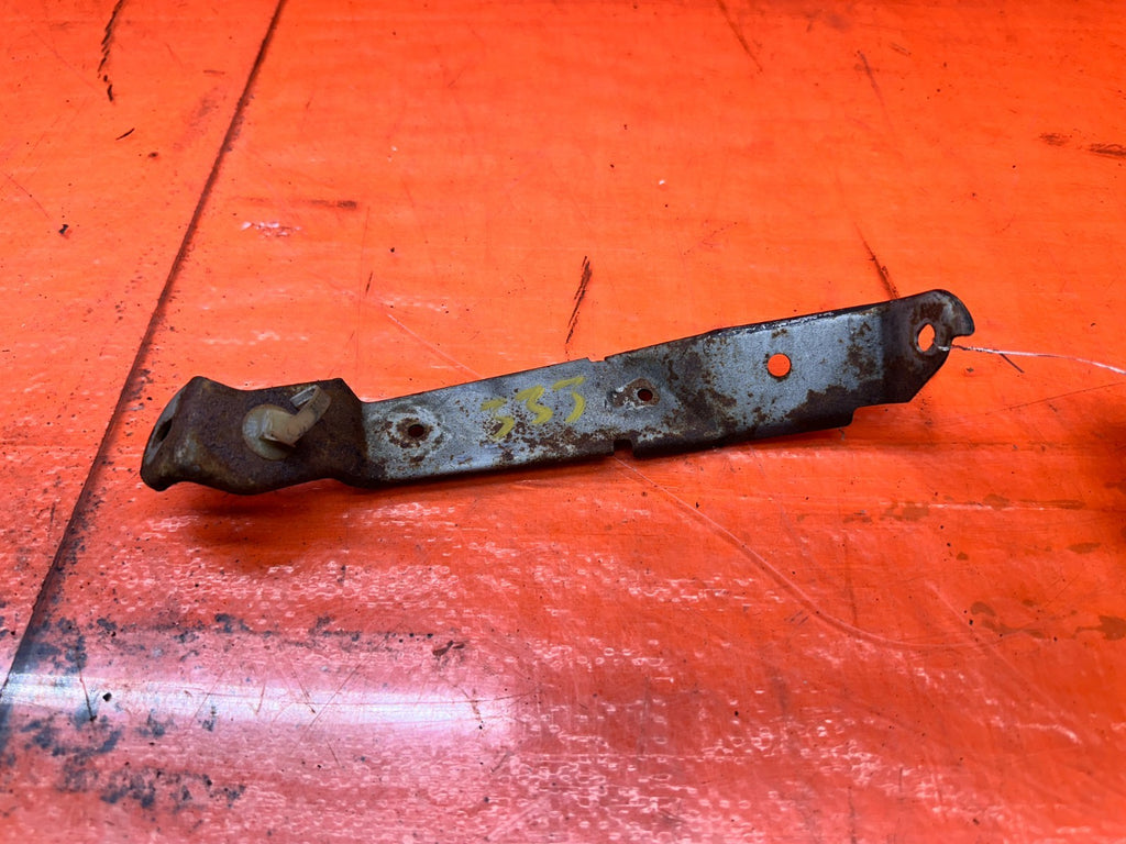 92 95 HONDA CIVIC 1.6L   RADIATOR COOLANT OVERFLOW TANK BOTTLE BRACKET OEM #3334
