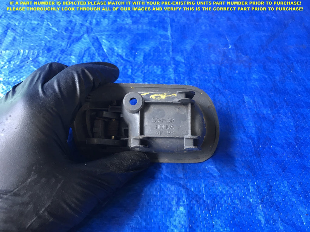 OEM 1996 1998 2000 HONDA CIVIC SEDAN PASSENGER RIGHT REAR INTERIOR DOOR HANDLE1