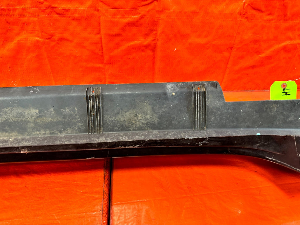10 16 HYUNDAI GENESIS COUPE RIGHT SIDE SKIRT ROCKER MOLDING TRIM OEM #29913