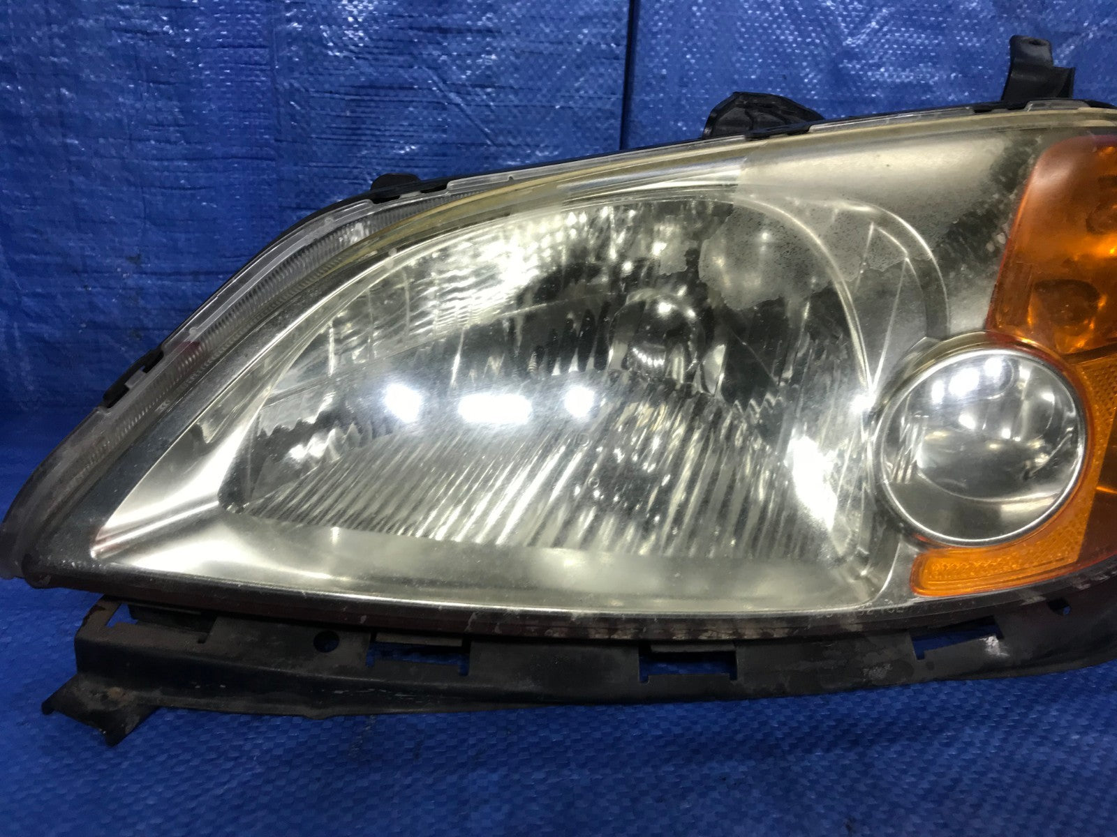 OEM 2002 02 HONDA CIVIC LX 4D SEDAN M/T   DRIVER LEFT HEADLIGHT HEADLAMP L LH2