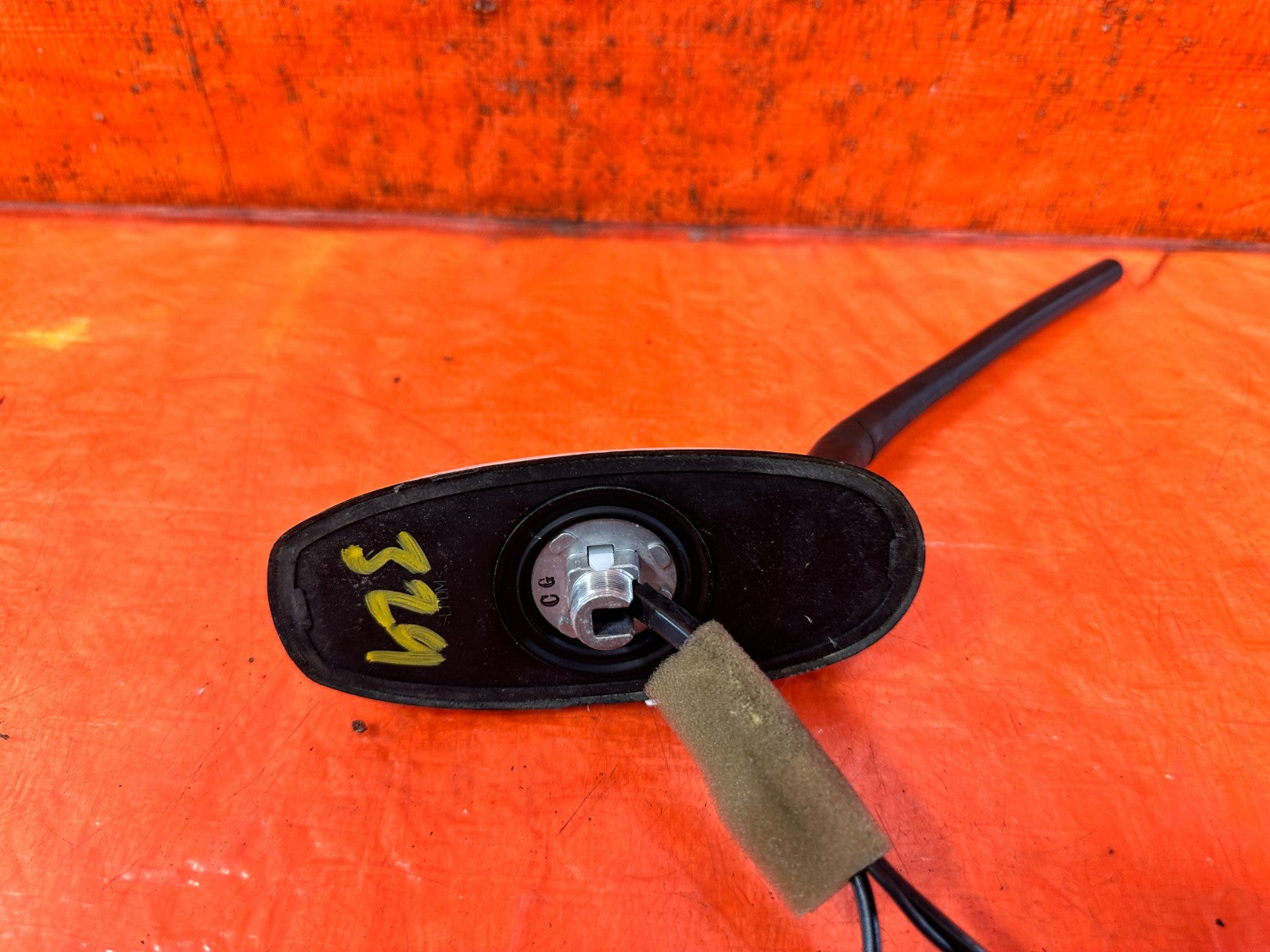 2009 2015 INFINITI Q60 G37 CONVERTIBLE SMART KEYLESS ENTRY TRUNK ANTENNA OEM 3292