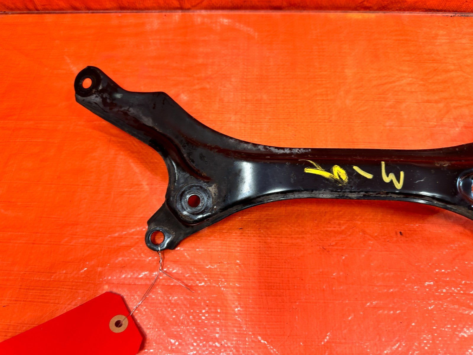 96 00 HONDA CIVIC   FRONT SUBFRAME BRACE BRACKET INSERT   OEM   #3194