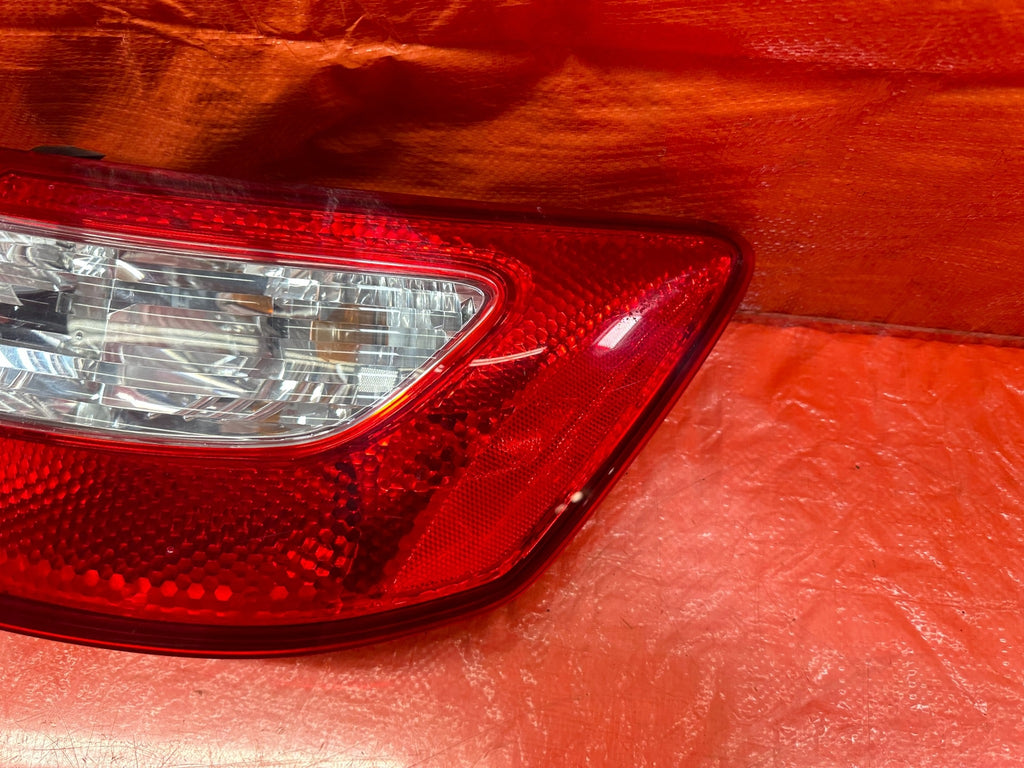 06 08 HONDA CIVIC COUPE   TAIL LIGHT LAMP   PASSENGER RIGHT SIDE   OEM OE #2043