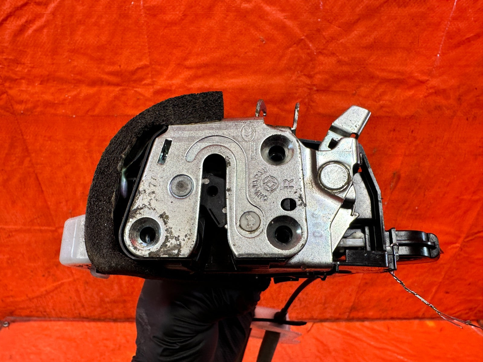 08 15 INFINITI G37 COUPE PASSENGER RIGHT DOOR LOCK ACTUATOR LATCH   OEM #3295