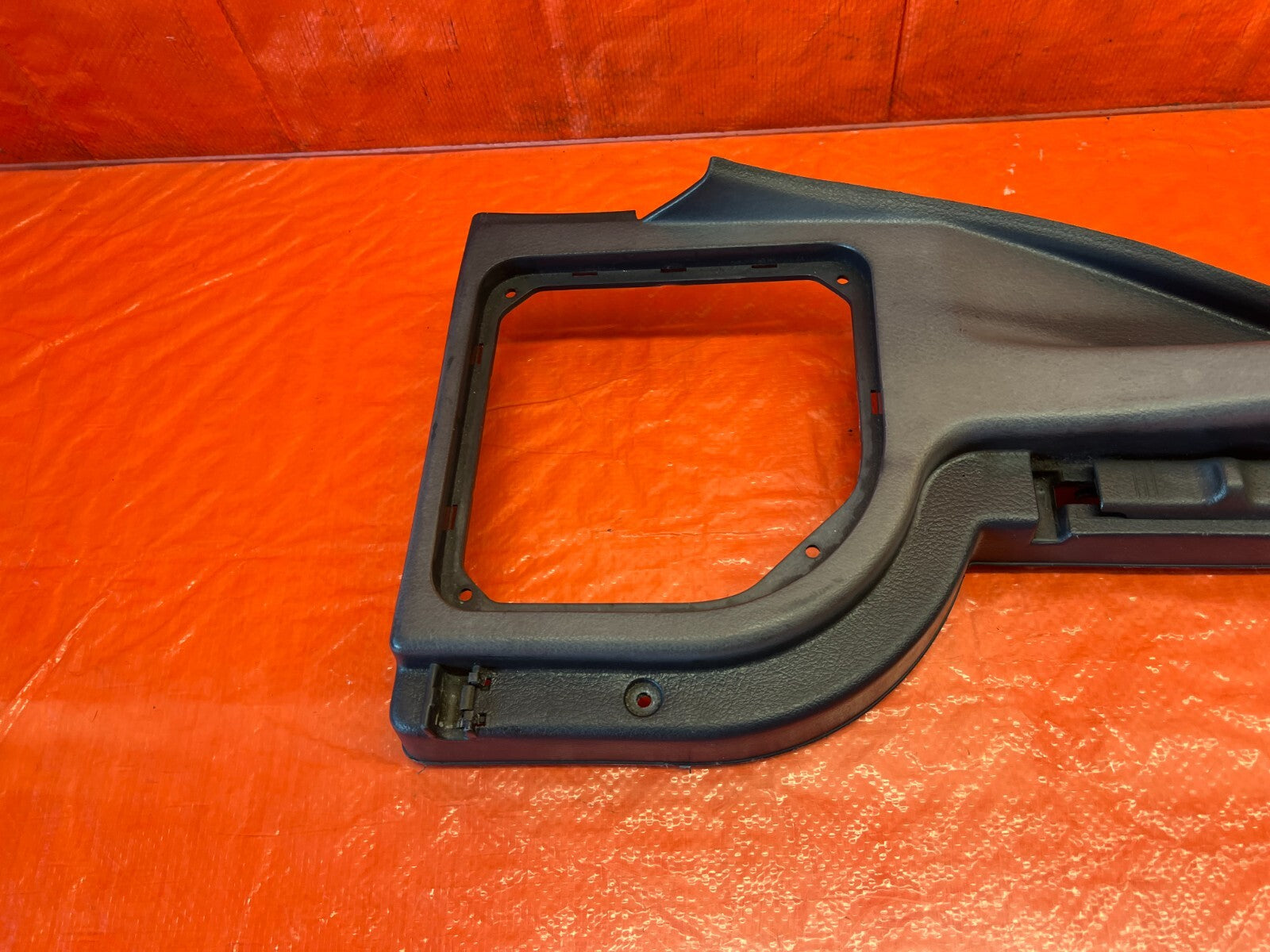 90 93 ACURA INTEGRA 2D RS PASSENGER RIGHT CARGO COVER TRIM BRACKET BLUE OEM #1549
