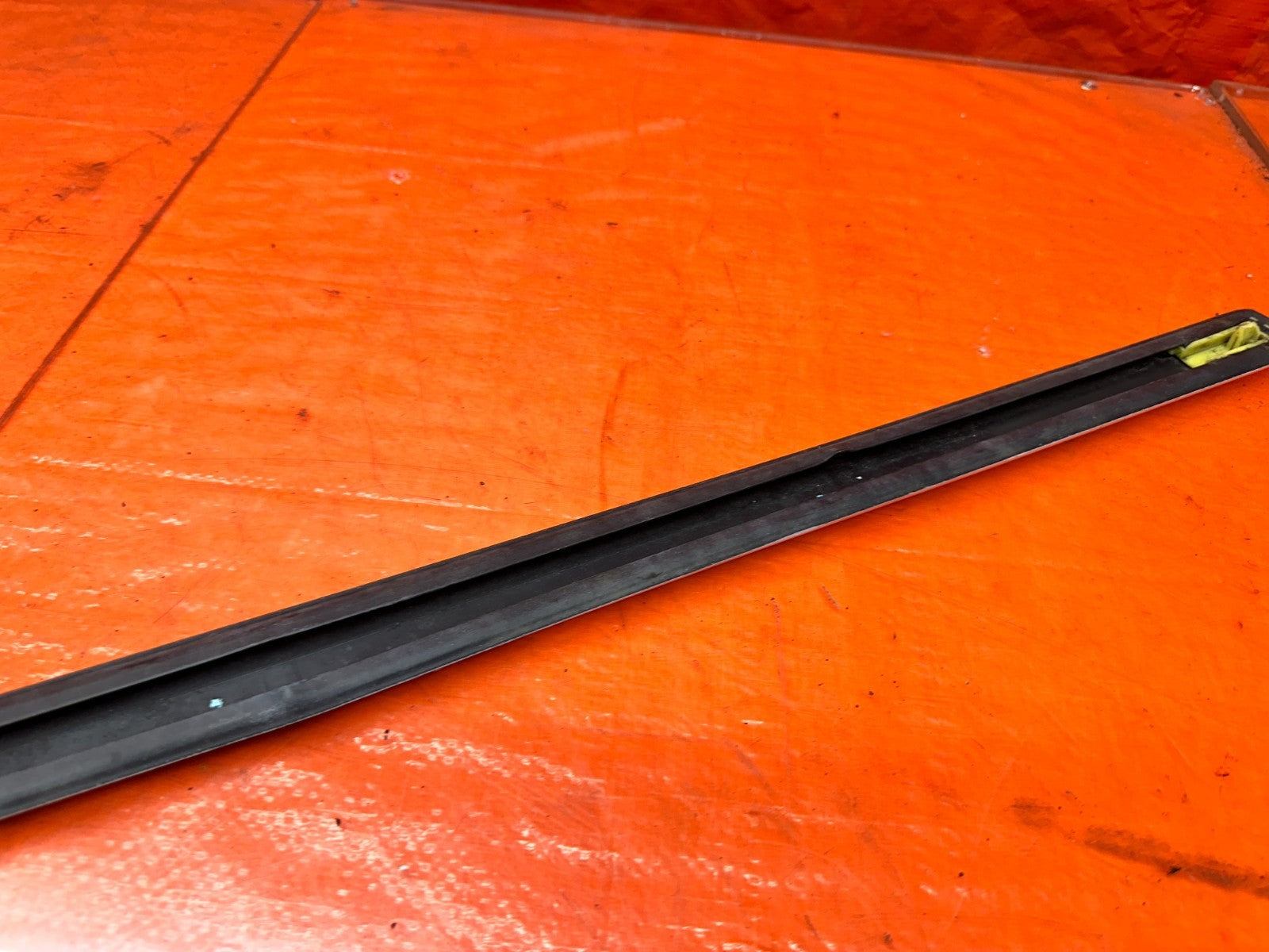 92 95 HONDA CIVIC 2D COUPE   PASSENGER RIGHT EXTERIOR DOOR MOLDING TRIM OEM #3337