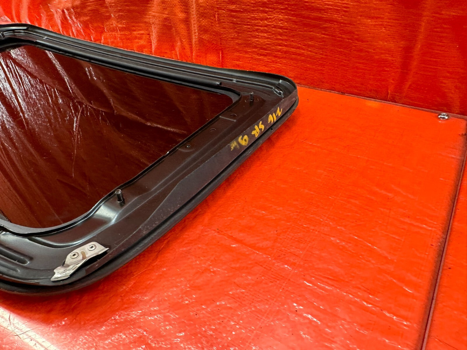 02 05 HONDA CIVIC SI EP3 HATCHBACK   SUNROOF MOONROOF SLIDING ROOF GLASS OEM 2169