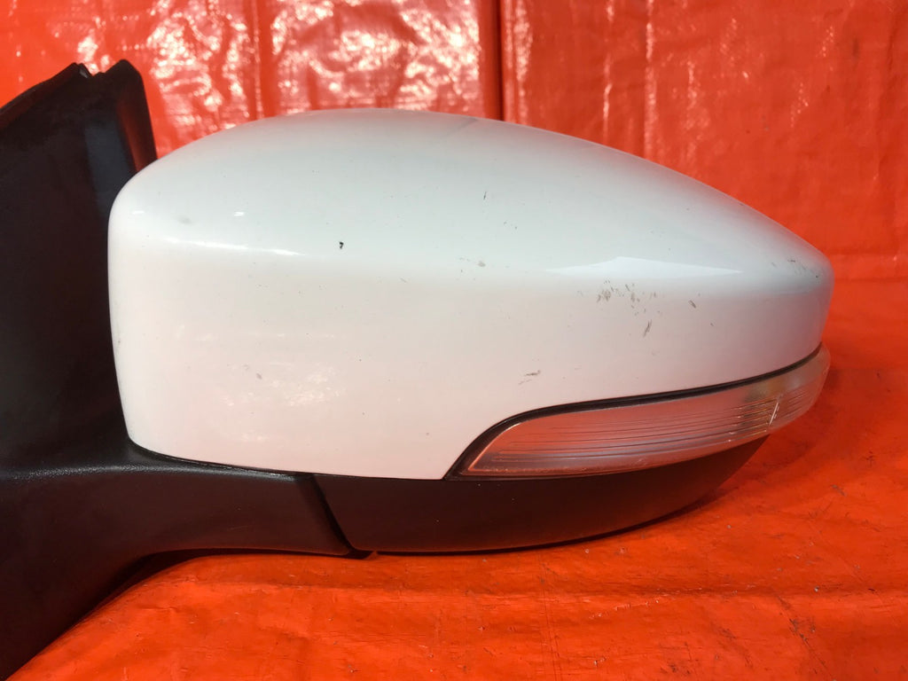 OEM 2018 18 FORD FOCUS DRIVER LEFT SIDE VIEW MIRROR   TURN SIGNAL   OXFORD WHITE1