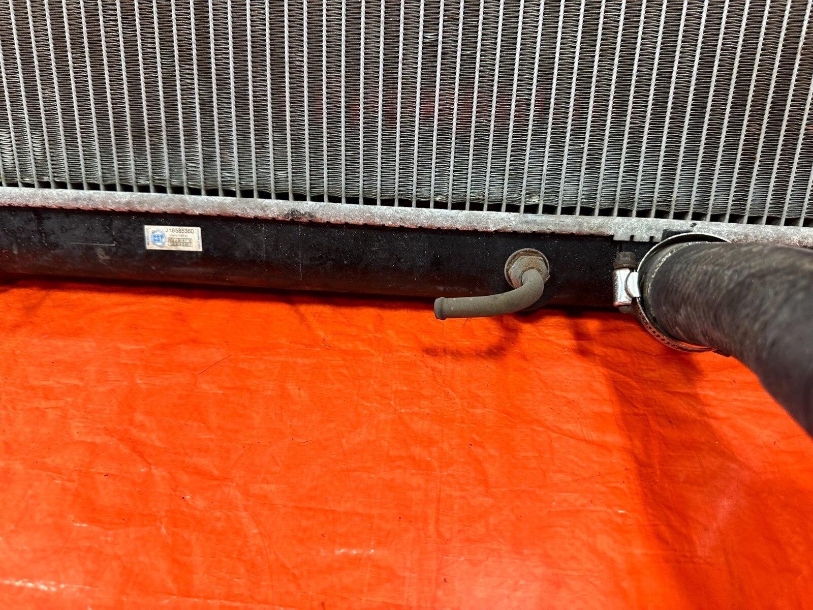 92 96 LEXUS SC300   MANUAL TRANSMISSION ONLY   RADIATOR W/ FANS   OEM #2769