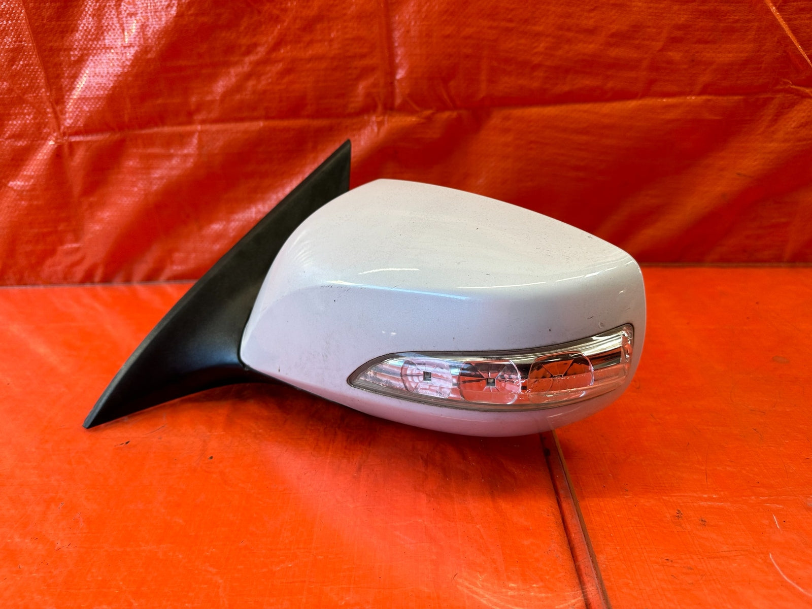 10 16 HYUNDAI GENESIS COUPE DRIVER LEFT EXTERIOR SIDE VIEW MIRROR W/ SIGNAL 2190