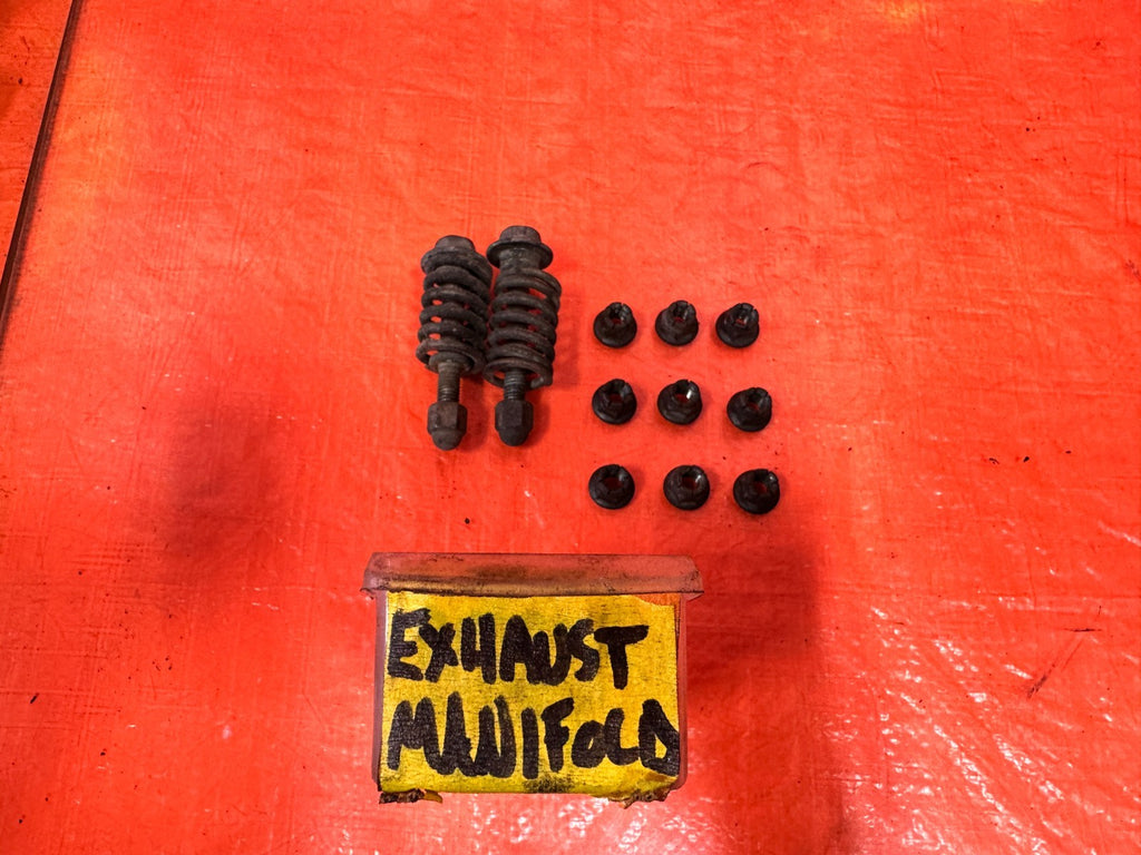90 91 HONDA CIVIC HATCHBACK EXHAUST MANIFOLD BOLTS AND FLEXPIPE HARDWARE OEM 3250