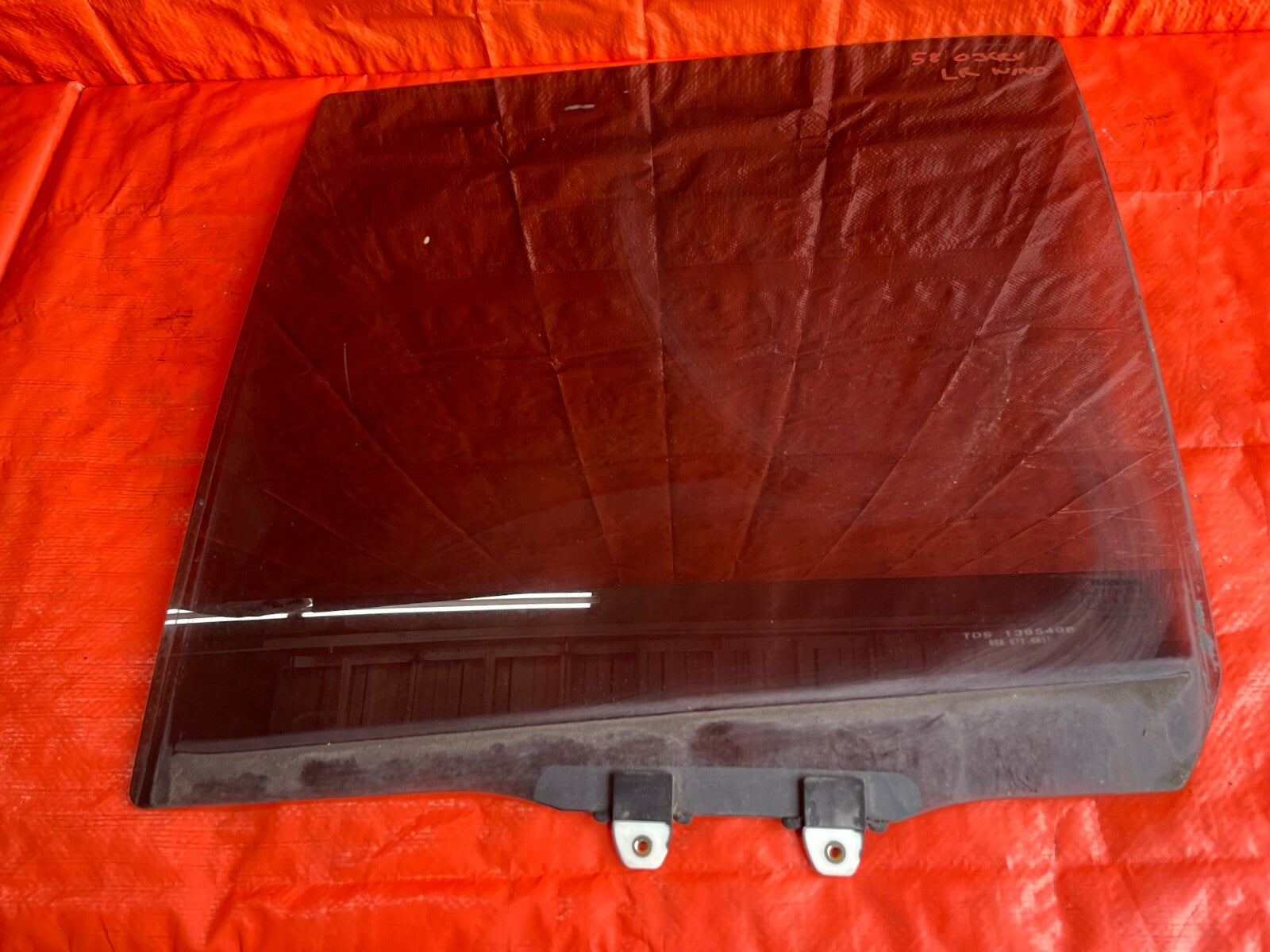 02 06 HONDA CR V CRV   DRIVER LEFT REAR   DOOR GLASS   OEM OE WINDOW2
