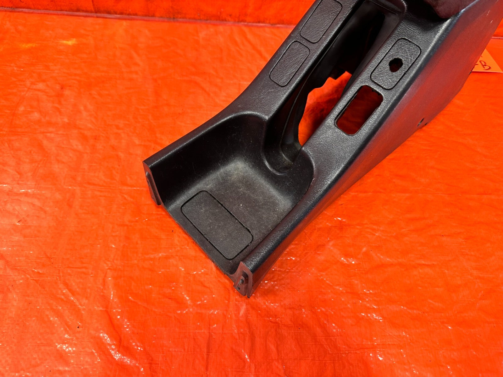 94   01 ACURA INTEGRA   CENTER CONSOLE ARM REST   GRAY LEATHER OEM FACTORY 2811