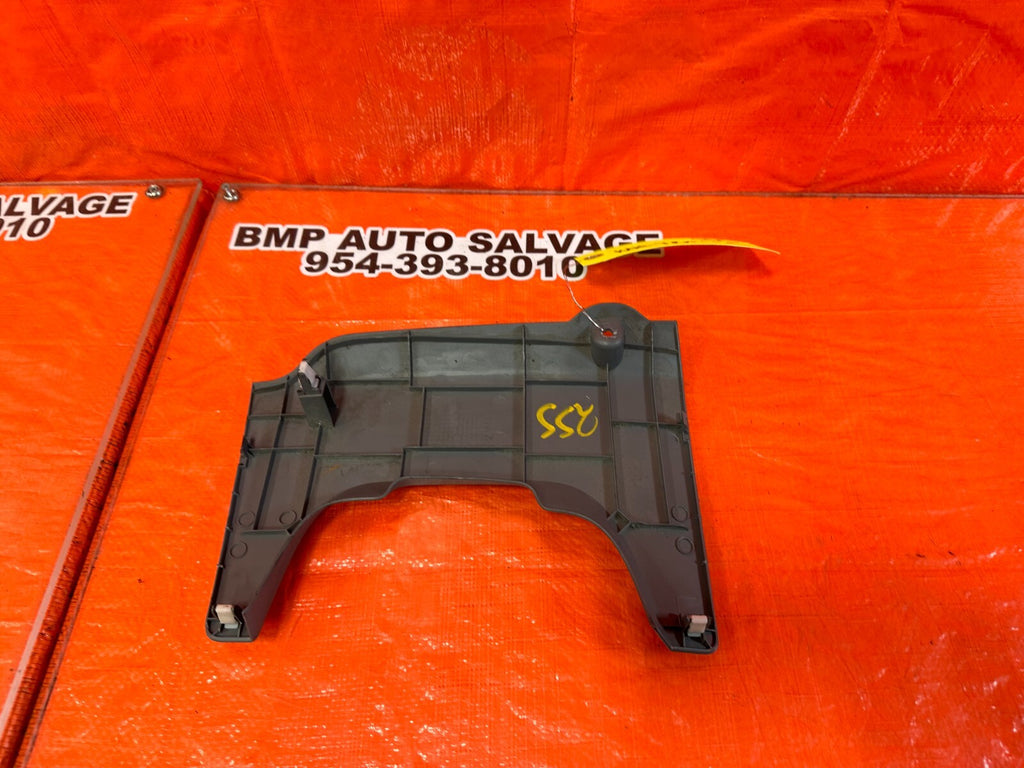 04 08 ACURA TSX   KNEE TRIM UNDER STEERING COLUMN LOWER COVER   OEM FACTORY #2557