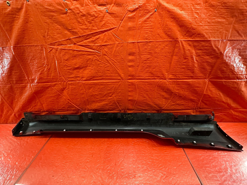 17 20 INFINITI Q60   SIDE SKIRT ROCKER MOLDING TRIM DRIVER LEFT SIDE   OEM #20013