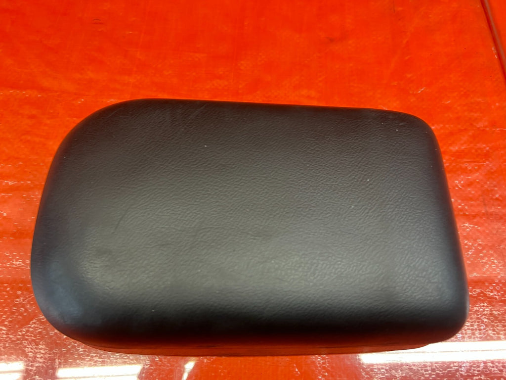 97 01 HONDA PRELUDE   ARM REST LID TOP COVER PORTION   OEM FACTORY #1204