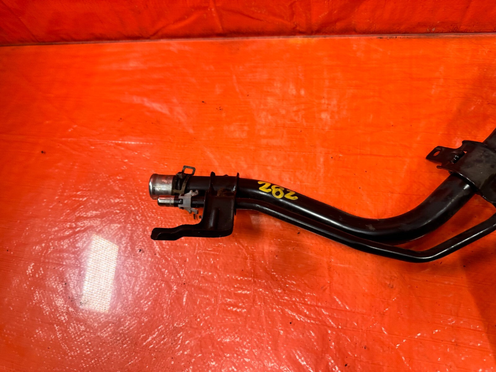 06 11 HONDA CIVIC   GASOLINE GAS FUEL FILLER NECK PIPE   OEM FACTORY #2824