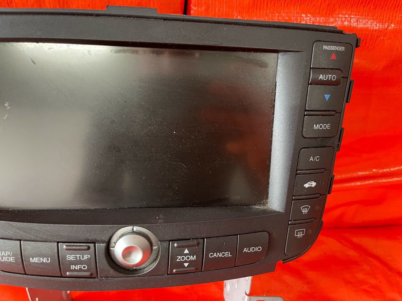 07 08 ACURA TL   INFORMATION DISPLAY SCREEN    THERE IS A SCRATCH ON SCREEN  8
