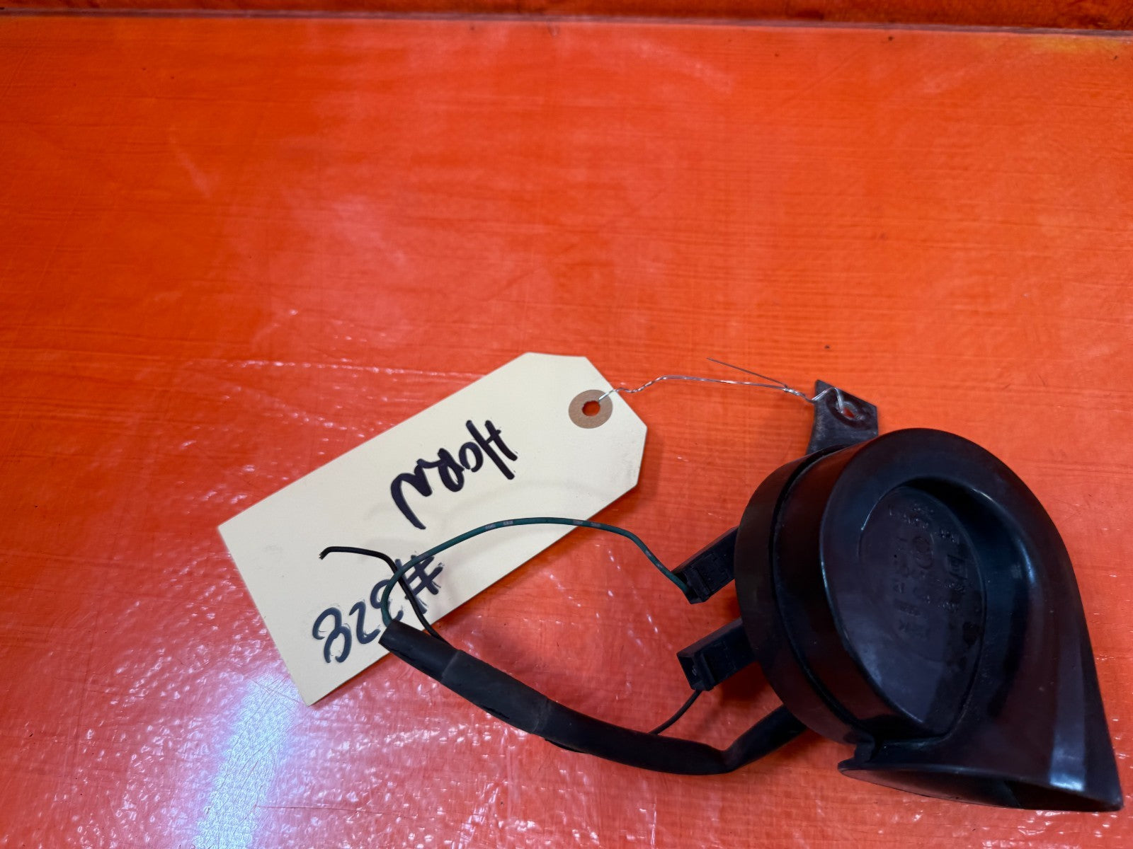 08 13 INFINITI G37 COUPE 2D   LOW NOTE HORN ASSEMBY   OEM #3288