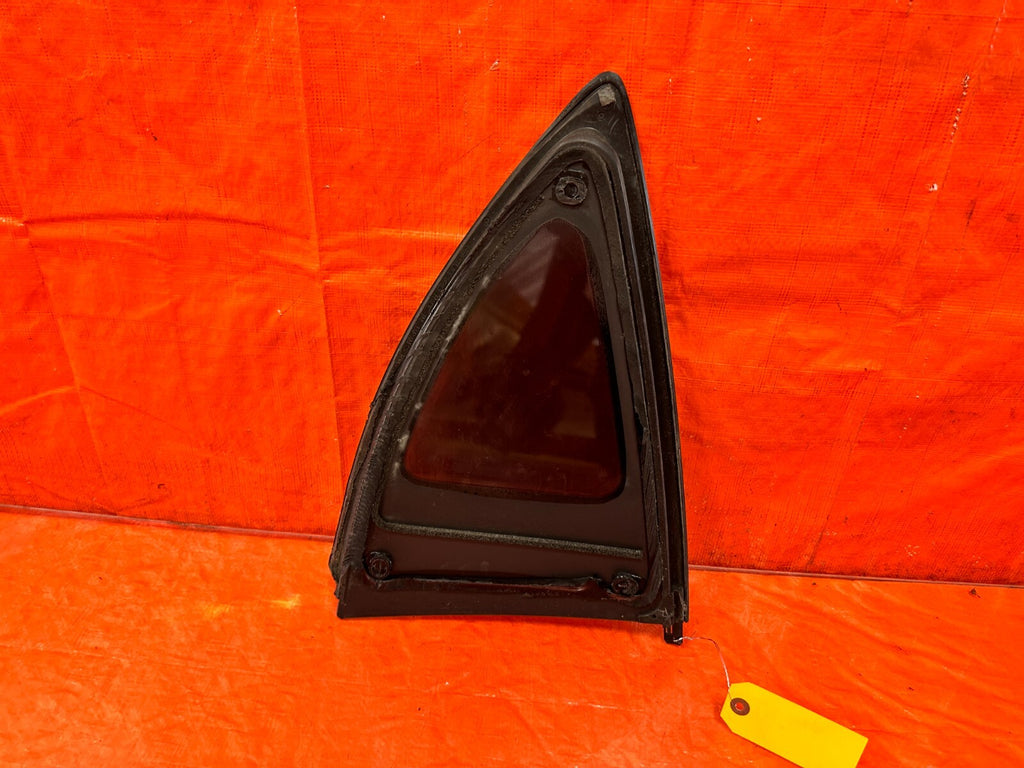 13 16 SCION FRS & 13 20 BRZ   DRIVER LEFT REAR 1/4 GLASS WINDOW   OEM #2931