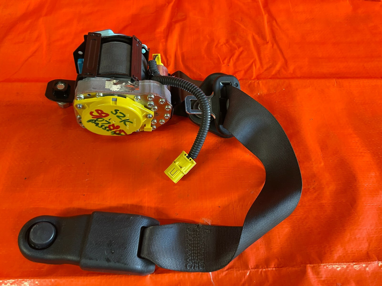 06 09 HONDA S2000   PASSENGER RIGHT SEAT SAFETY BELT   BLACK   04814 S2A A50ZA2