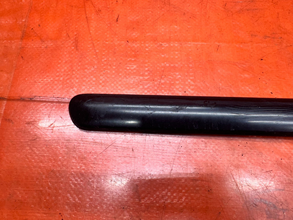 94-01 ACURA INTEGRA 2D COUPE RIGHT PASSENGER REAR QUARTER PANEL MOULDING OEM #344