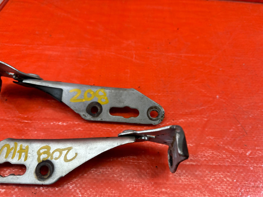 96 00 HONDA CIVIC   HOOD HINGE SET   DRIVER LEFT PASEENGER RIGHT   OEM   #2084
