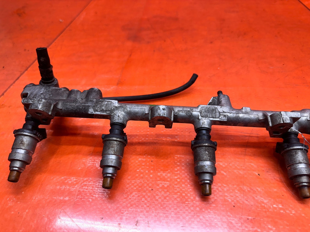 96 01 ACURA INTEGRA 1.8L OBD2 B SERIES B18 FUEL RAIL WITH INJECTORS OEM #3315