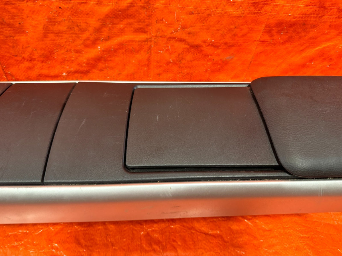 09-11 MAZDA RX8 RX-8 - ARM REST / CENTER CONSOLE STORAGE COMPARTMENT - OEM 3033