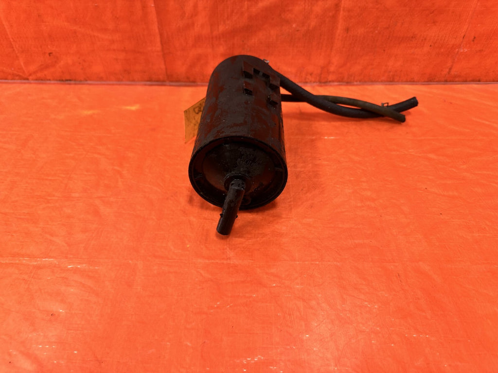 1998 98 HONDA CIVIC DX HATCHBACK FUEL VAPOR CHARCOAL EVAP TANK CANISTER OEM 2905
