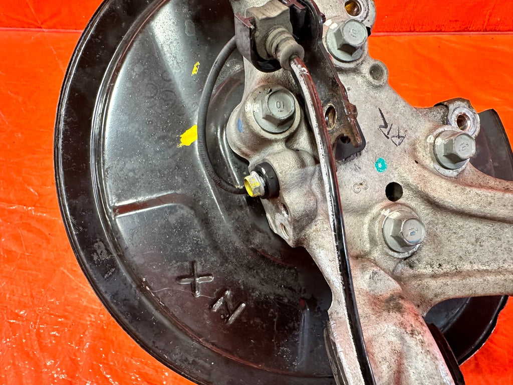 13 15 HONDA CIVIC SI   RIGHT REAR   SPINDLE KNUCKLE HUB   OEM FACTORY #26811