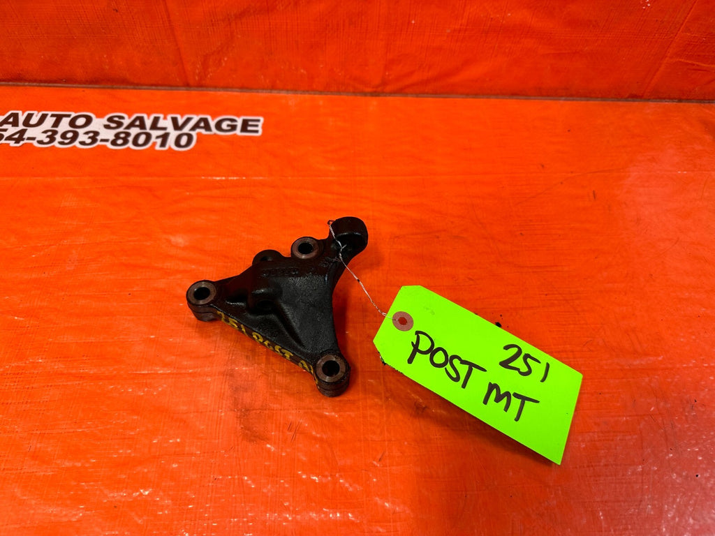 08 12 HONDA ACCORD 2.4L   ENGINE MOTOR POST MOUNT MOUNTING BRACKET   OEM #2510