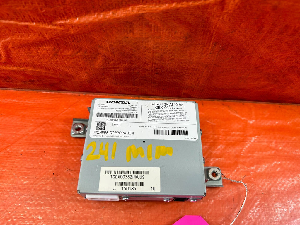 14 15 HONDA ACCORD SEDAN EX L   SATELLITE TUNER RADIO MODULE   OEM FACTORY #2411