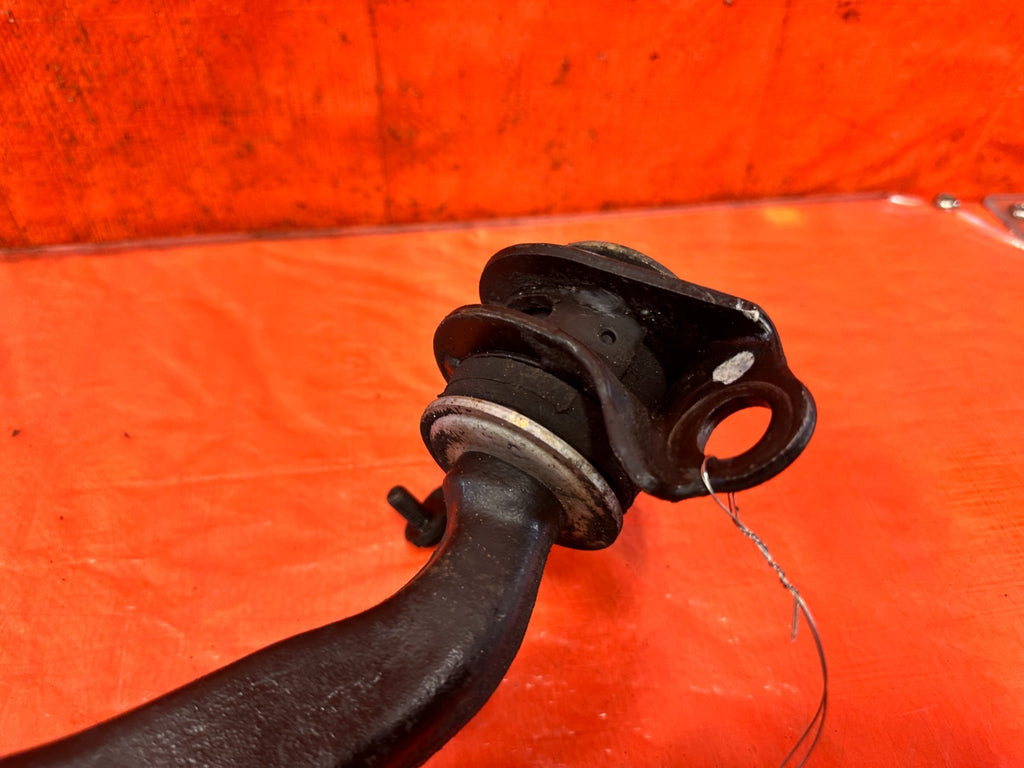 92 95 HONDA CIVIC   EX MODEL   LEFT FRONT LOWER CONTROL ARM   OEM 32712
