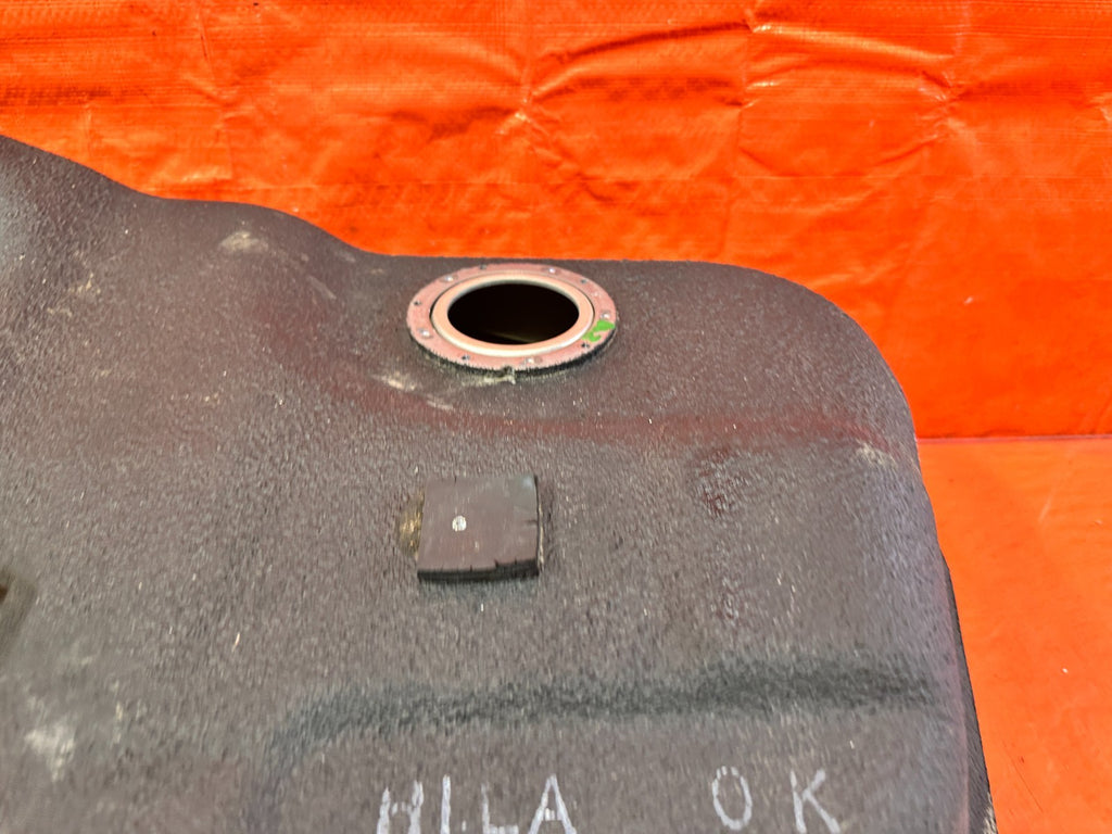 11 16 HYUNDAI GENESIS COUPE   GASOLINE GAS FUEL TANK ASSEMBLY OEM FACTORY #2992