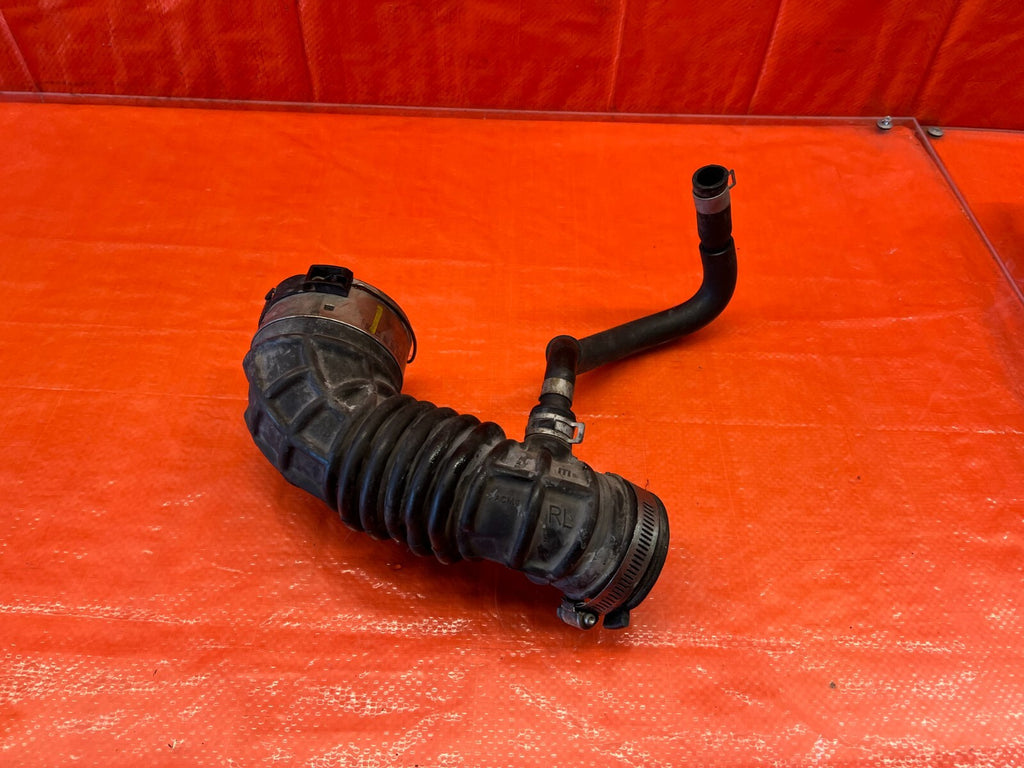 16 19 INFINITI Q50 17 18 Q60 3.0L   VR30DDTT   INTAKE ARM AIR HOSE TUBE   RIGHT 0