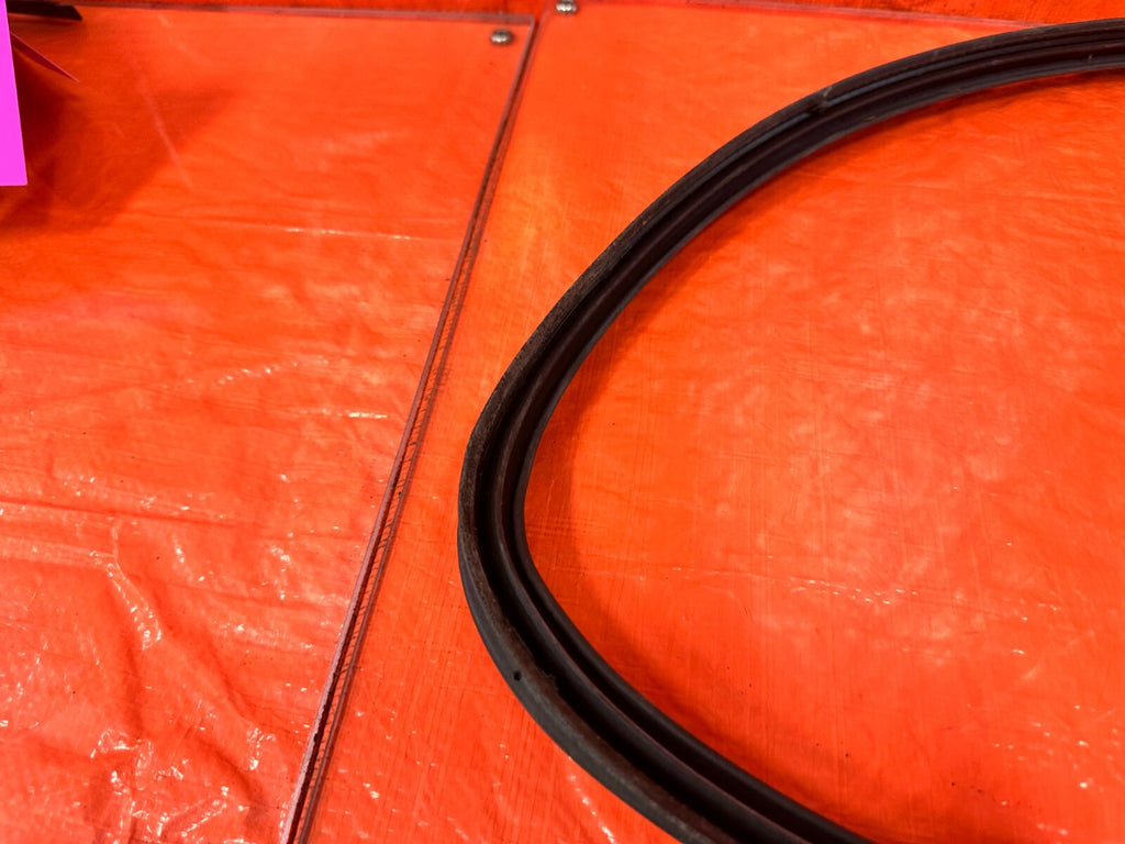 08 14 SUBARU IMPREZA WRX & STI WAGON REAR HATCH WEATHER STRIP TAIL GATE OEM 2839