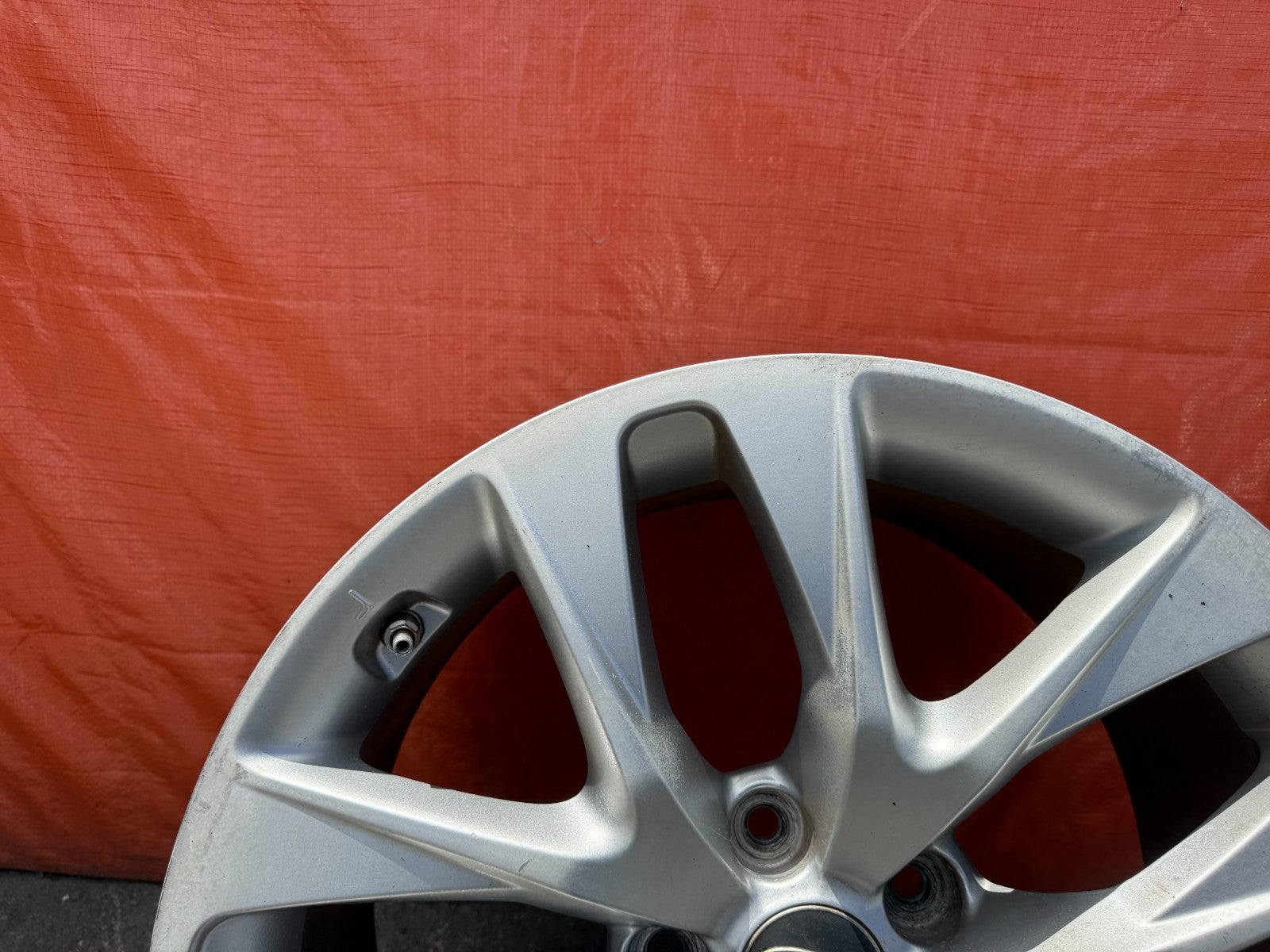 13 16 HYUNDAI GENESIS COUPE  REAR WHEEL RIM 18x8.5 +32   OEM FACTORY #326 31