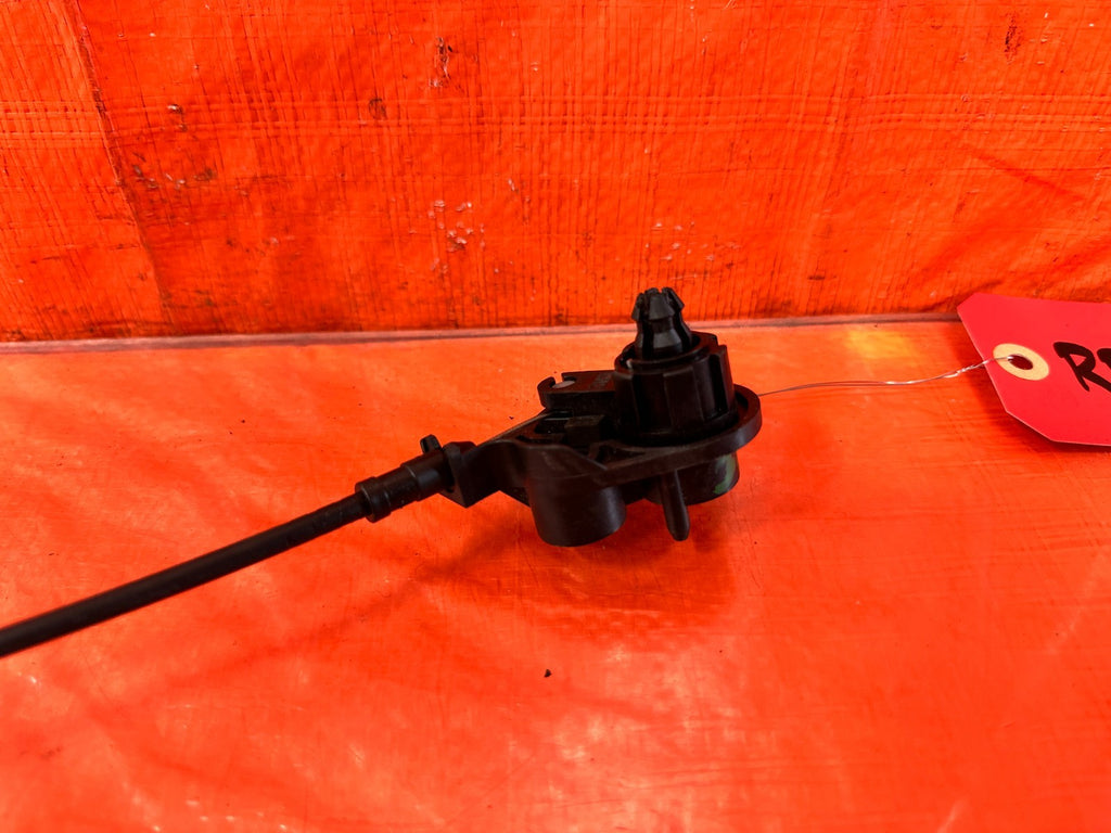 13 16 HYUNDAI GENESIS COUPE 3.8L   HOOD RELEASE WIRE CABLE   OEM #3028