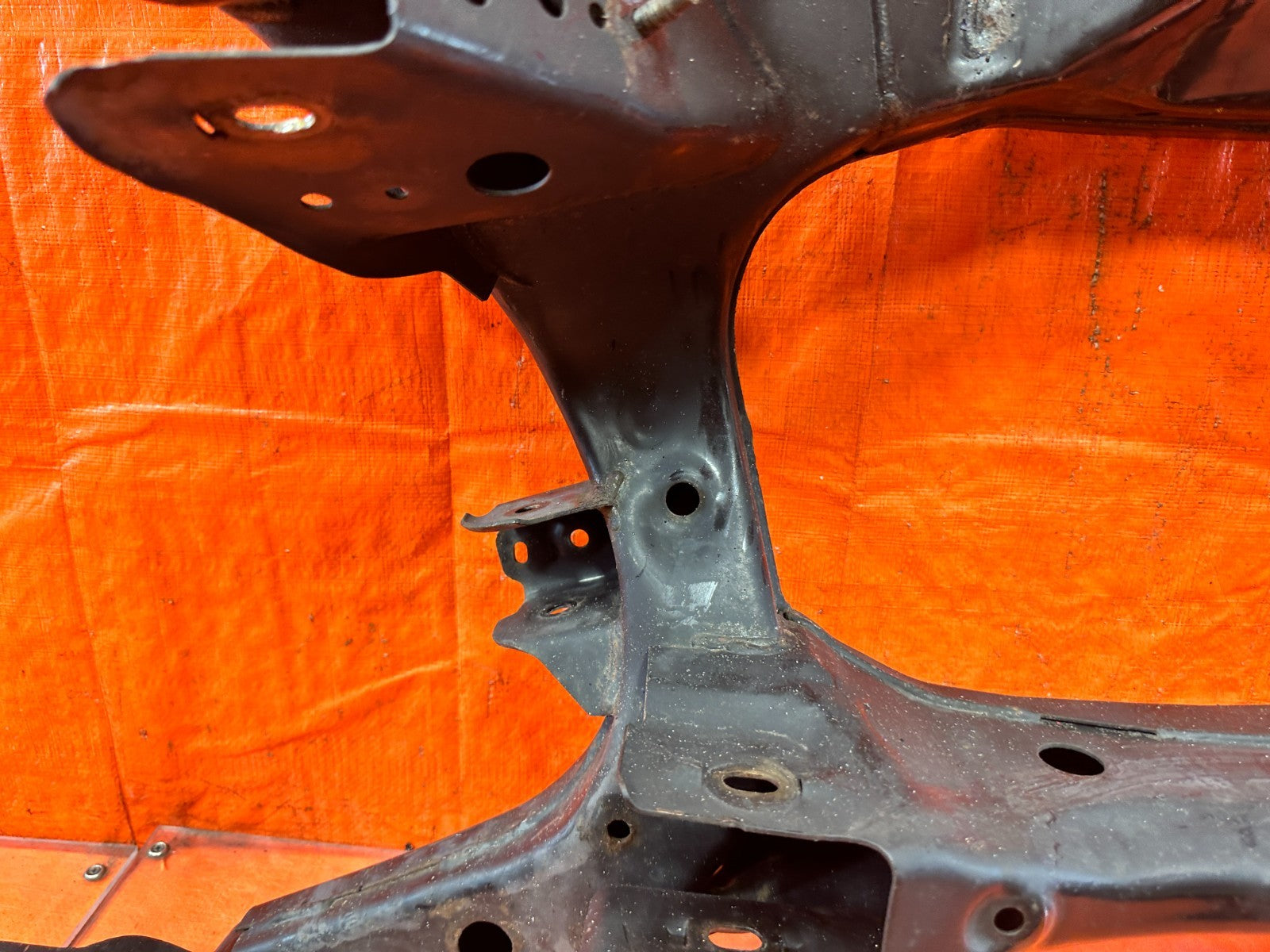 08 15 INFINITI G37 COUPE & CONVERTIBLE   REAR SUBFRAME CROSSMEMBER K FRAME   32911