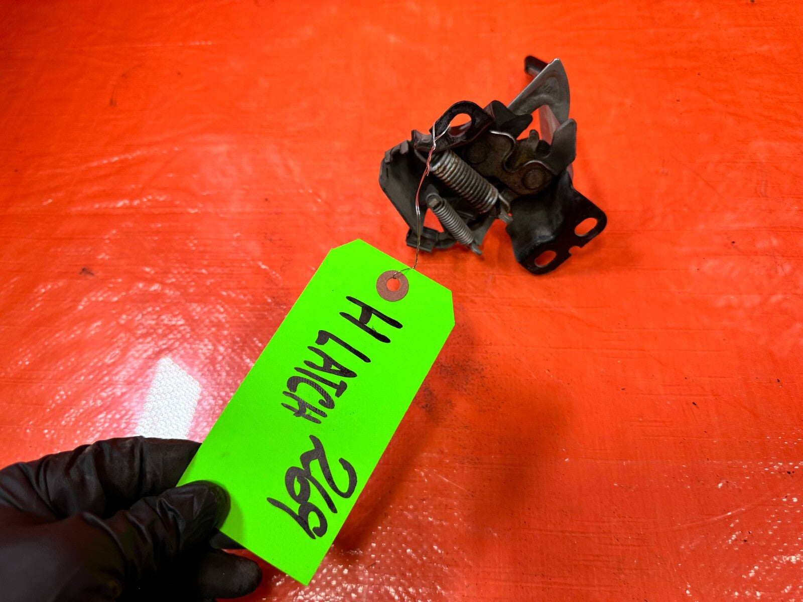 12 13 HONDA CIVIC 2D COUPE   HOOD LATCH LOCKING MECHANISM LOCK OEM FACTORY #2698