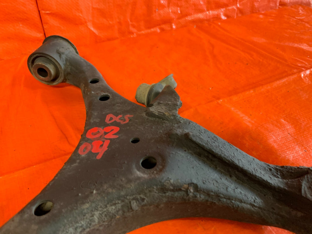 02   04 ACURA RSX TYPE S   PASSENGER RIGHT FRONT LOWER CONTROL ARM _ OEM FACTORY4